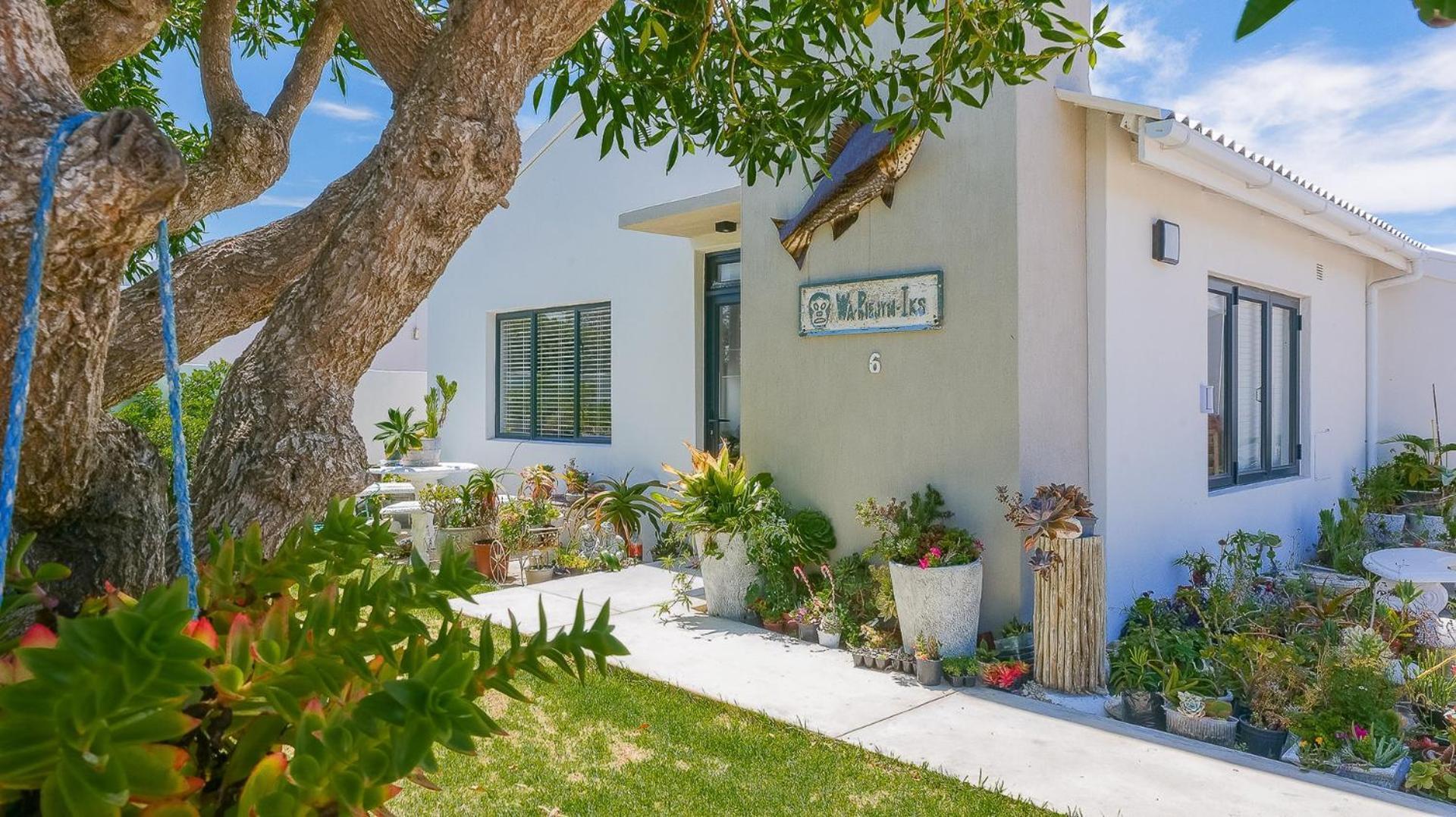Oceans Cottage Struisbaai Exterior photo